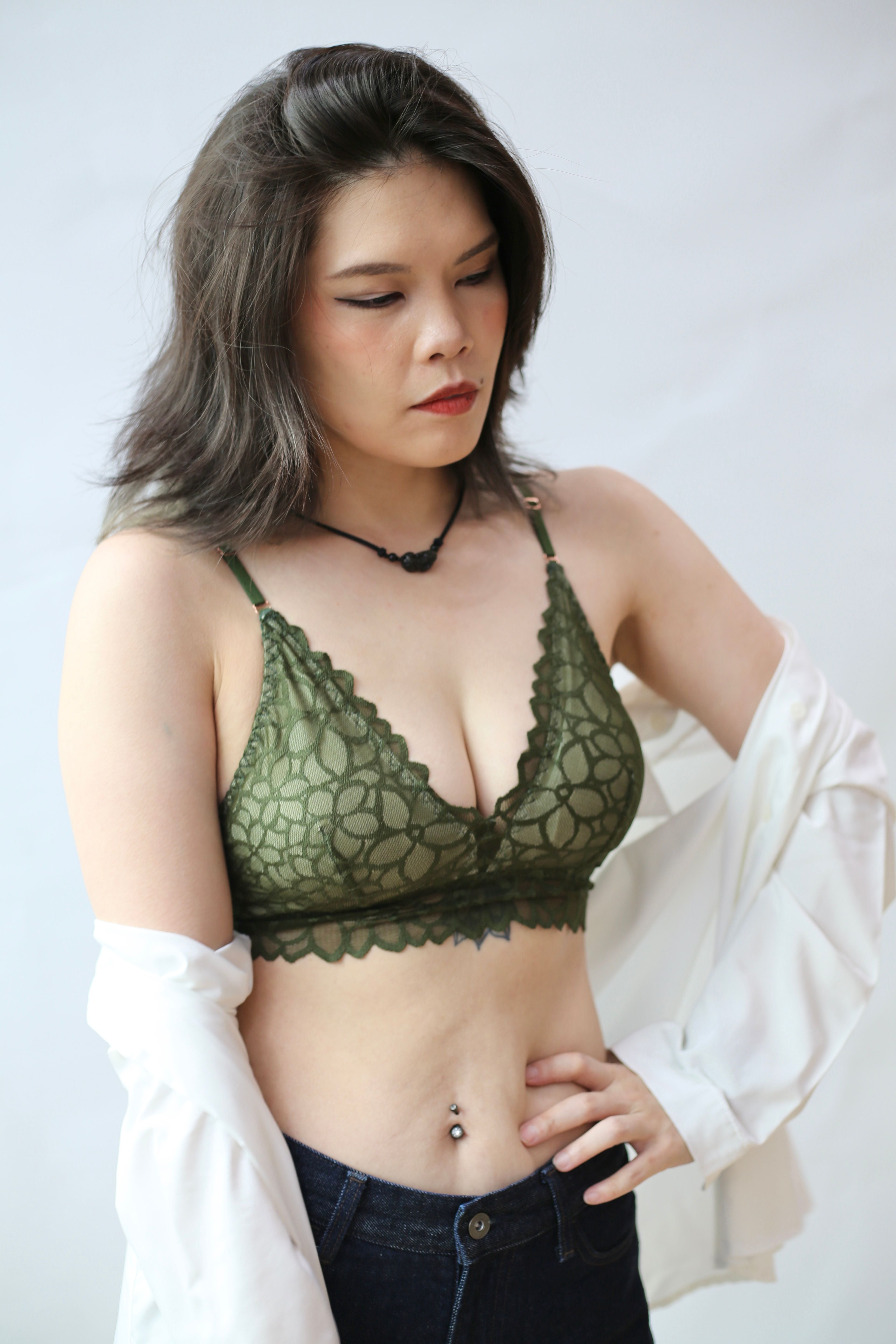 NIKKI Lightly Lined Convertible Collection