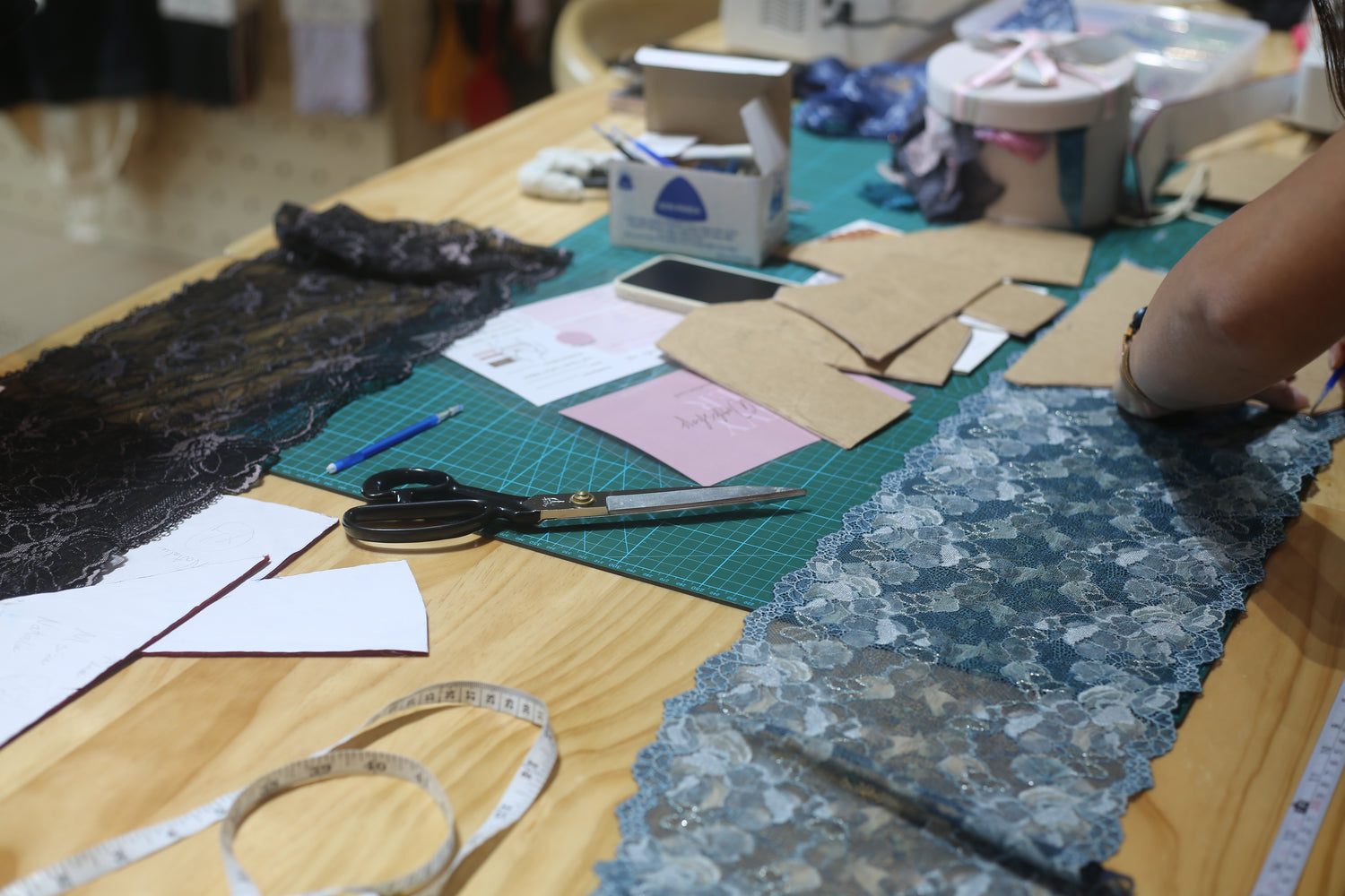 The Advanced Intricate Lingerie Workshop: A 4.5 Hour Bralette Making + 1x Complimentary Bralette