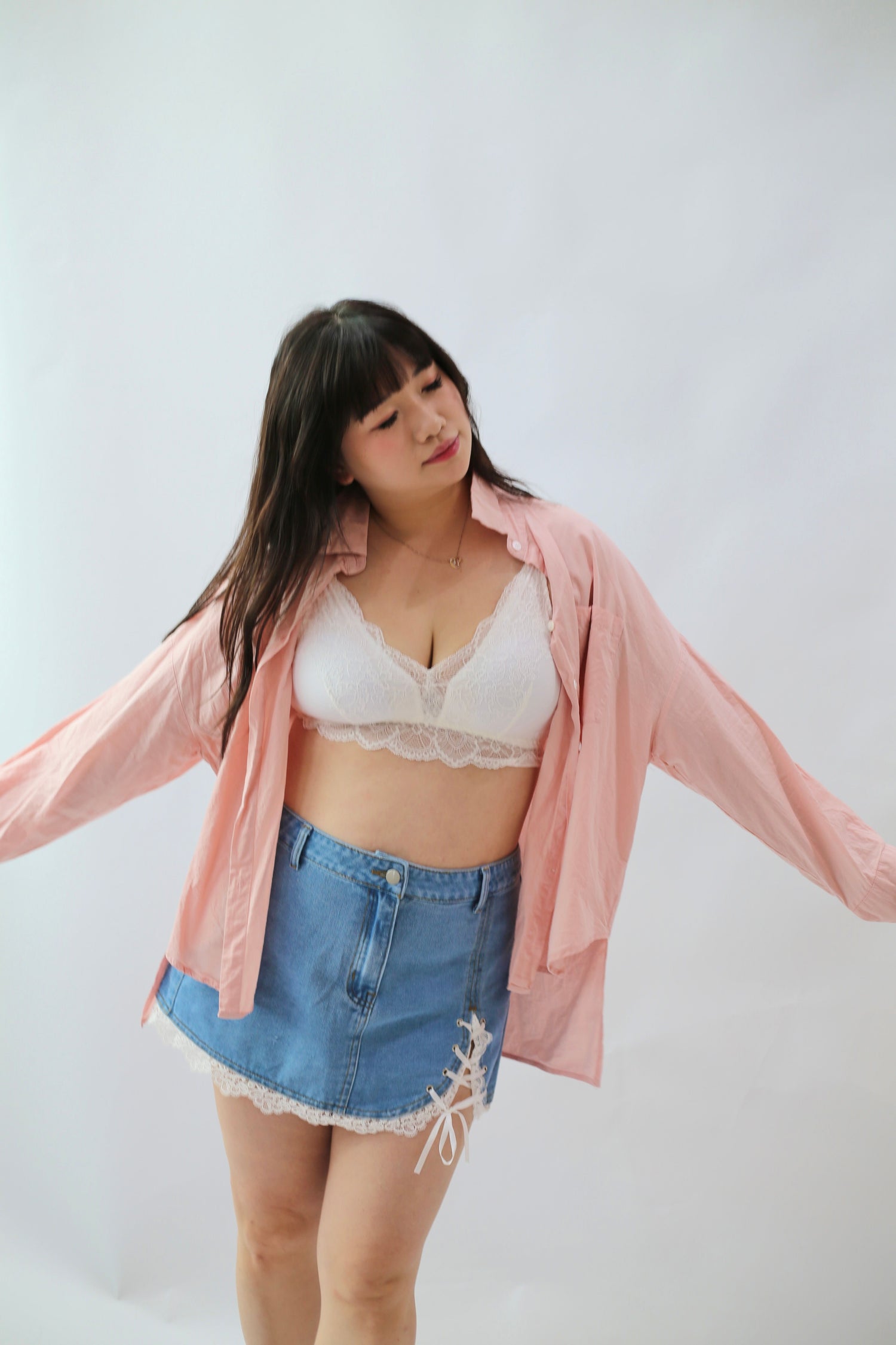 NIKKI Lightly Lined Convertible Collection