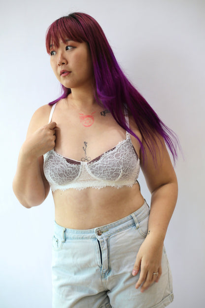 OLIVIA 2-1 Pump and Latch Bralette